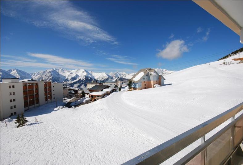 Hotel Le Dome Alpe d'Huez Exteriör bild