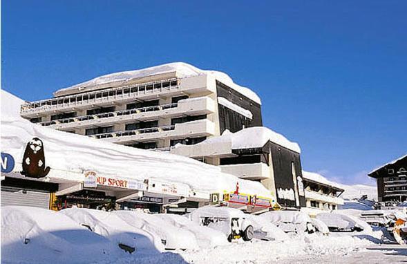 Hotel Le Dome Alpe d'Huez Exteriör bild