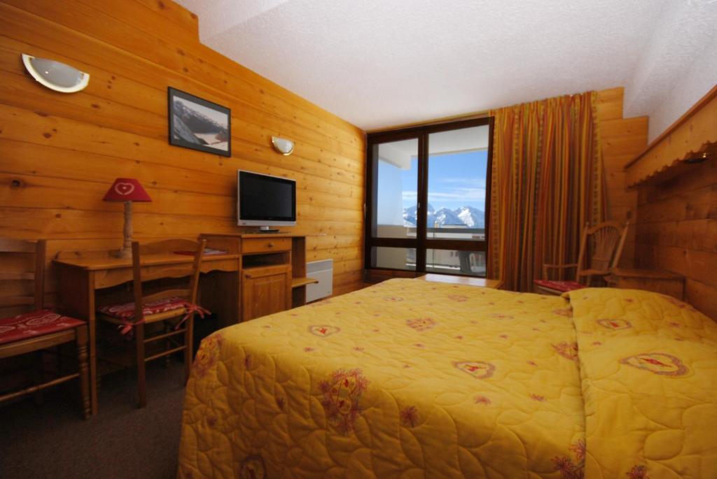 Hotel Le Dome Alpe d'Huez Exteriör bild