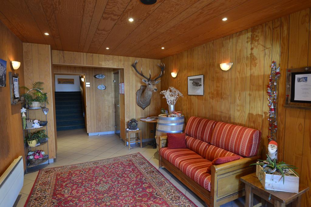 Hotel Le Dome Alpe d'Huez Exteriör bild